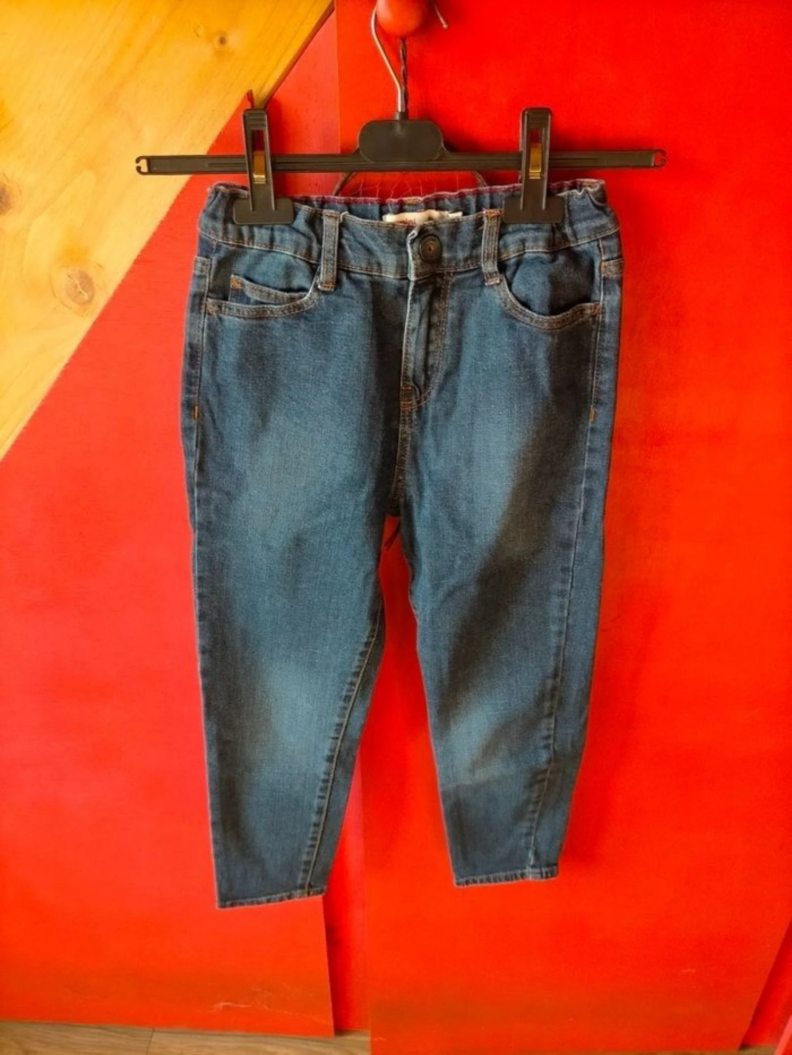 Très joli jean mum Catimini 8 ans 